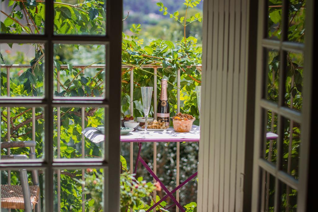 Ancienne Maison Des Gardes Lourmarin Ngoại thất bức ảnh