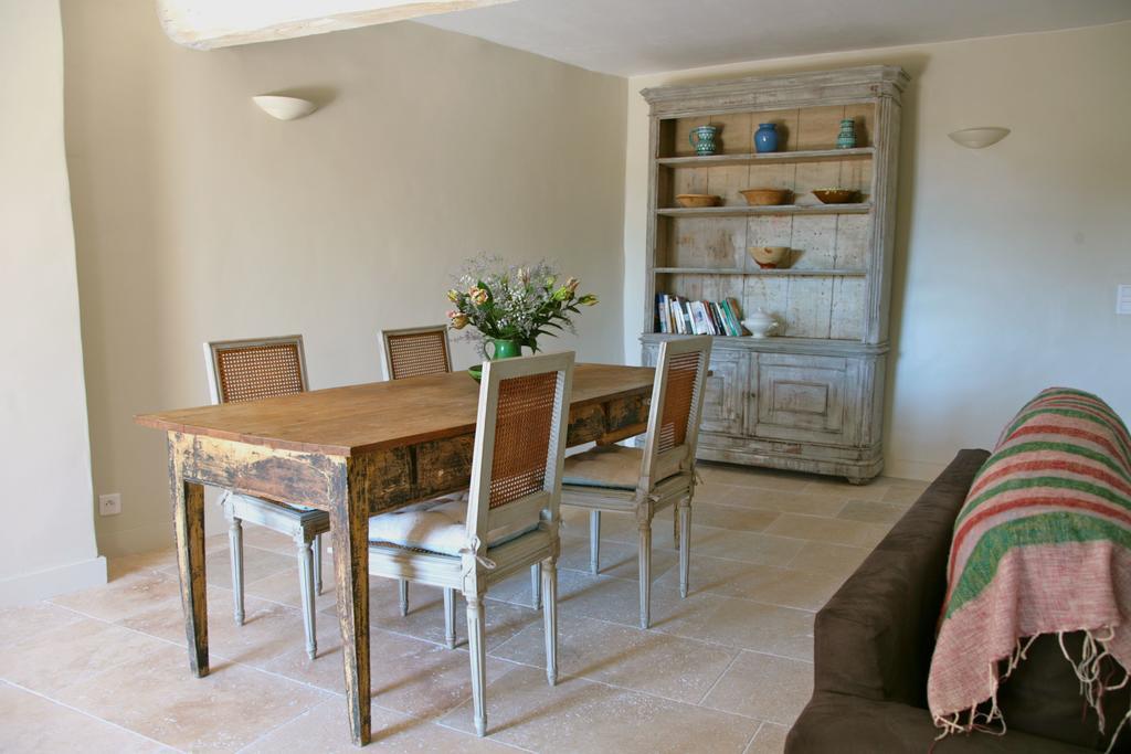 Ancienne Maison Des Gardes Lourmarin Ngoại thất bức ảnh